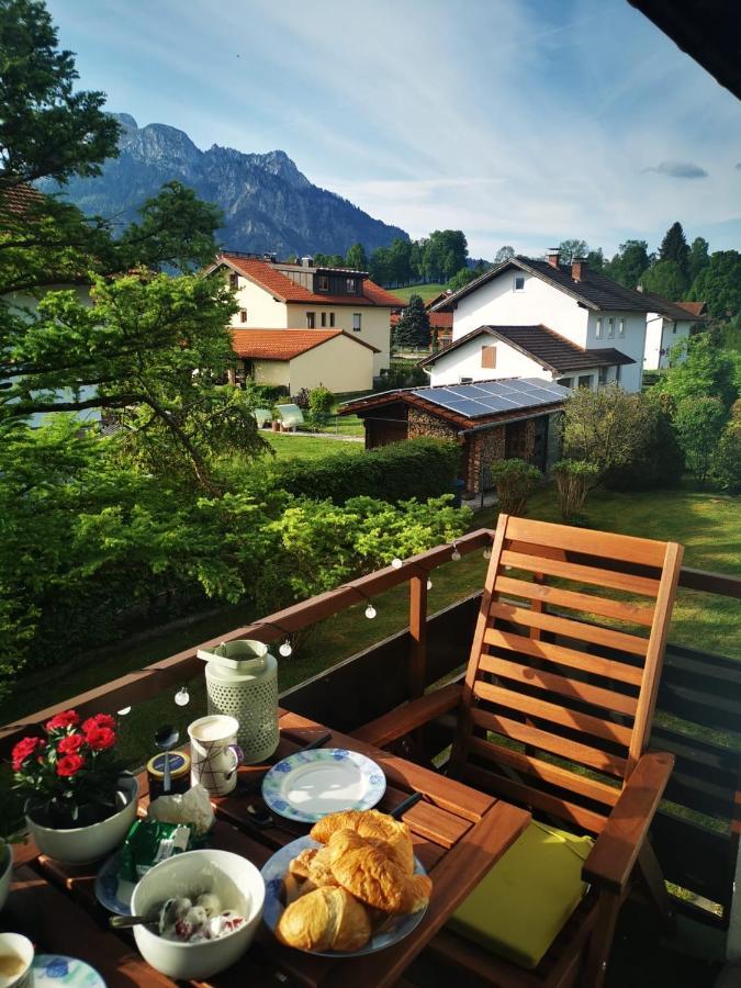 Ludwigslust - Ferienappartement Mit Bergblick Швангау Экстерьер фото